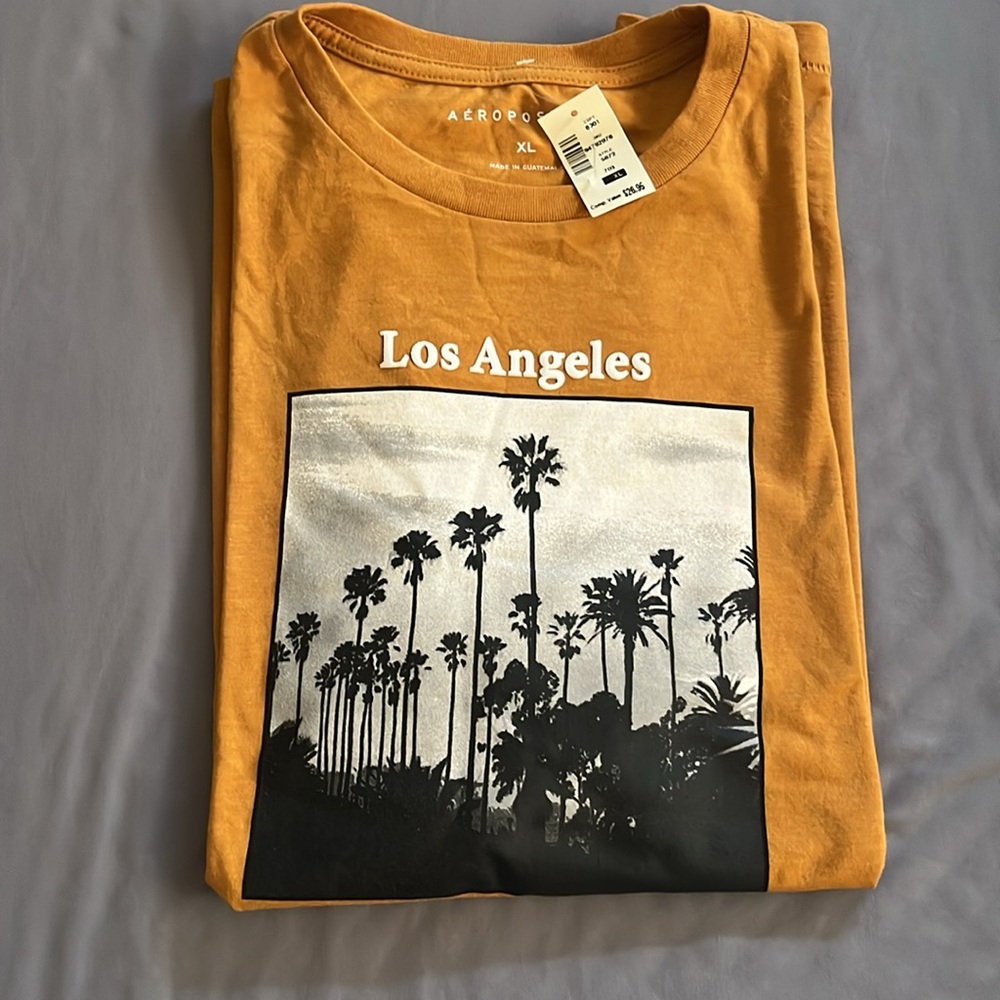 Aeropostale Men's Yellow Los Angeles Tee